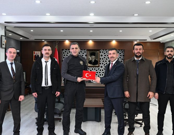 Kayseri İl Emniyet Müdürü Sayın Atanur AYDIN’ı Ziyaret Ettik